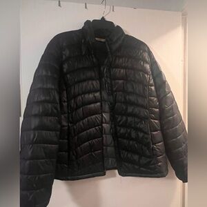Old Navy lightweight puffer jacket